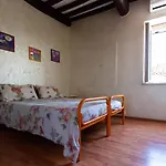Cantamerlo Apartment
