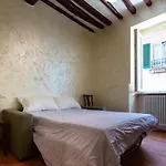 Cantamerlo Apartment